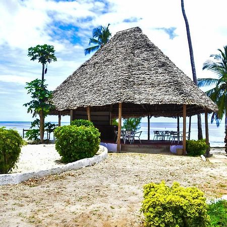 Coconut Tree Village Beach Resort Uroa Eksteriør bilde